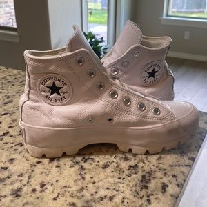 Converse Women's Chuck Taylor All Star Lugged White Size 7